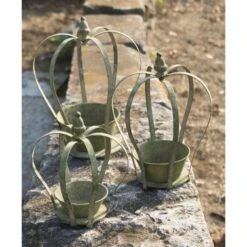 ESSCHERT DESIGN Pothouders Kroon - Aged Metal - Set Van 3 Stuks 7 ESSCHERT DESIGN Pothouders Kroon - Aged Metal - Set Van 3 Stuks -Tuin En Buiten sierpotten kroon aged metal 1484066483 1 600